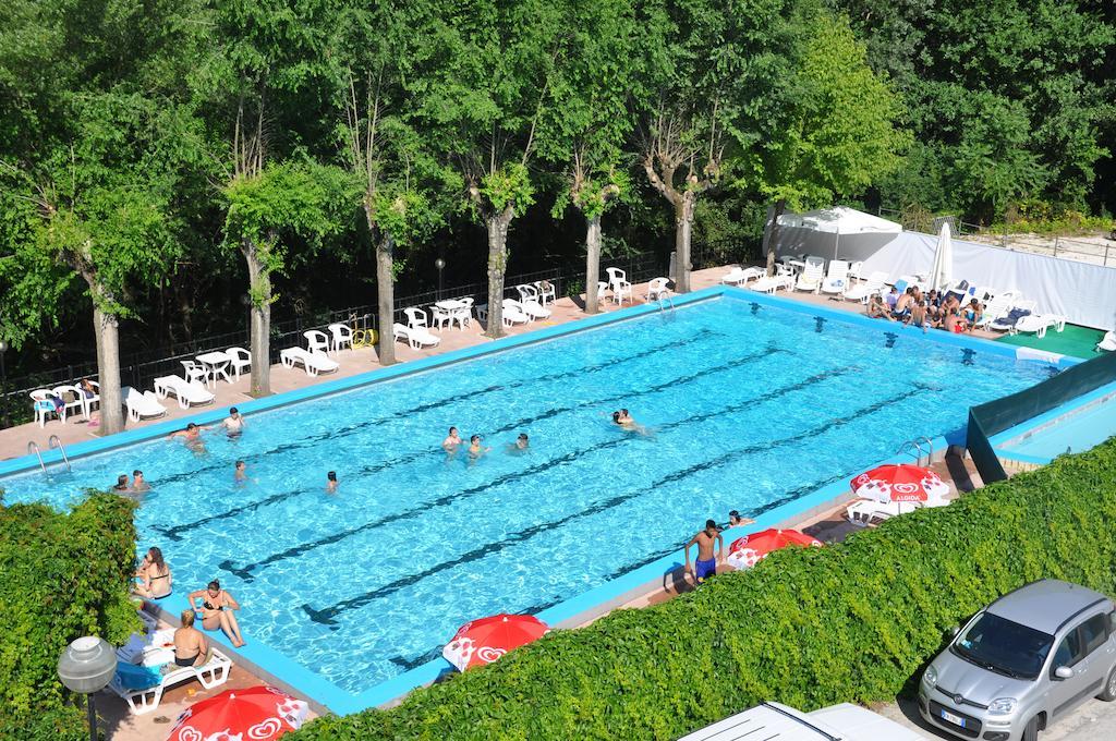 Hotel Terme Di San Vittore Дженга Экстерьер фото